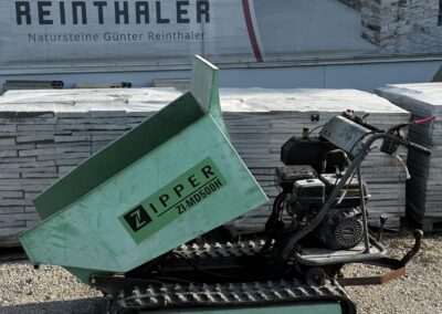 Motor-Schubkarre